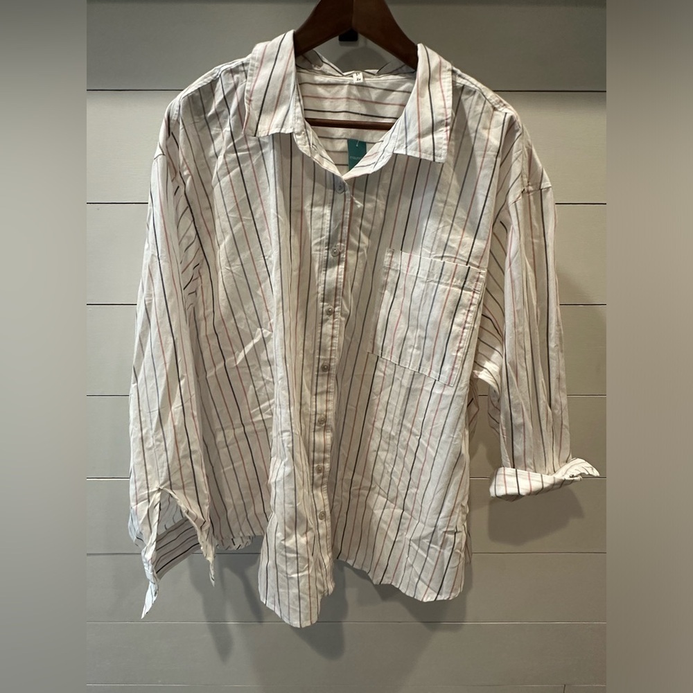 Maurices Casual White and Pink Button Down Shirt- size 2X